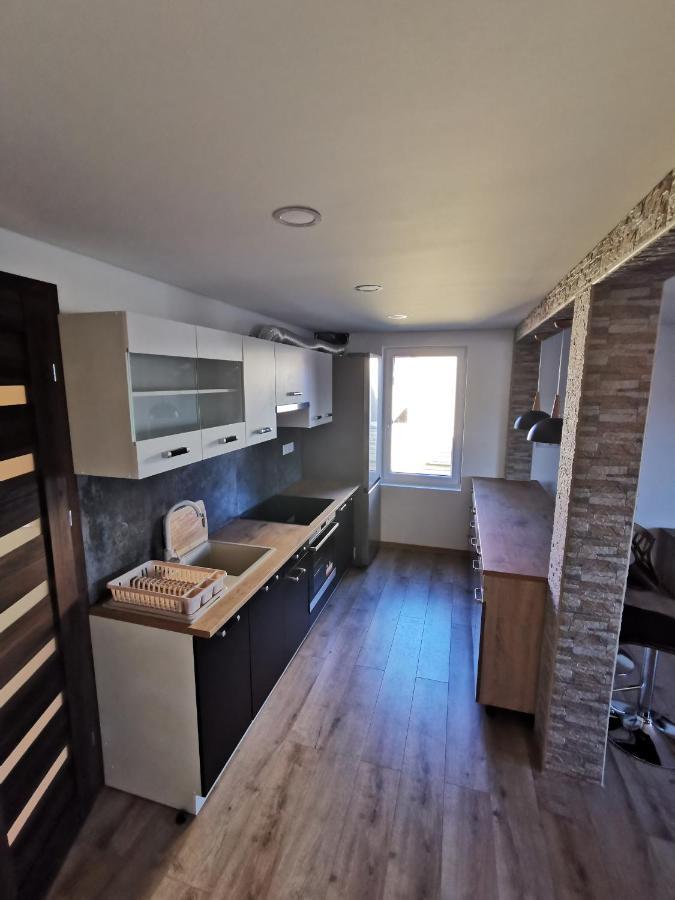 Apartamentai Pas Kaju Senamiestyje Salia Botanikos Parko Palanga Exterior photo